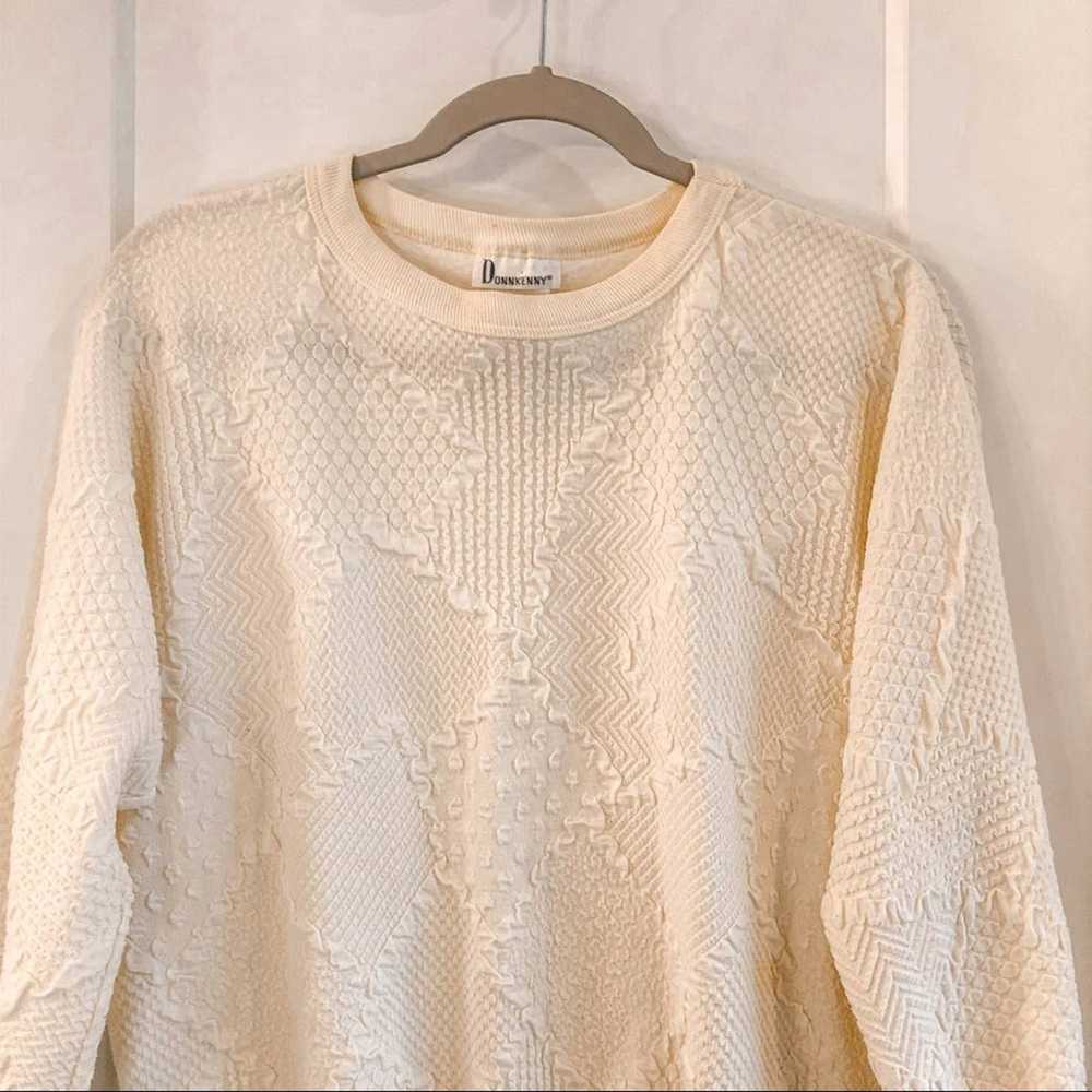 Vintage Cream Sweatshirt Sweater Small - image 3