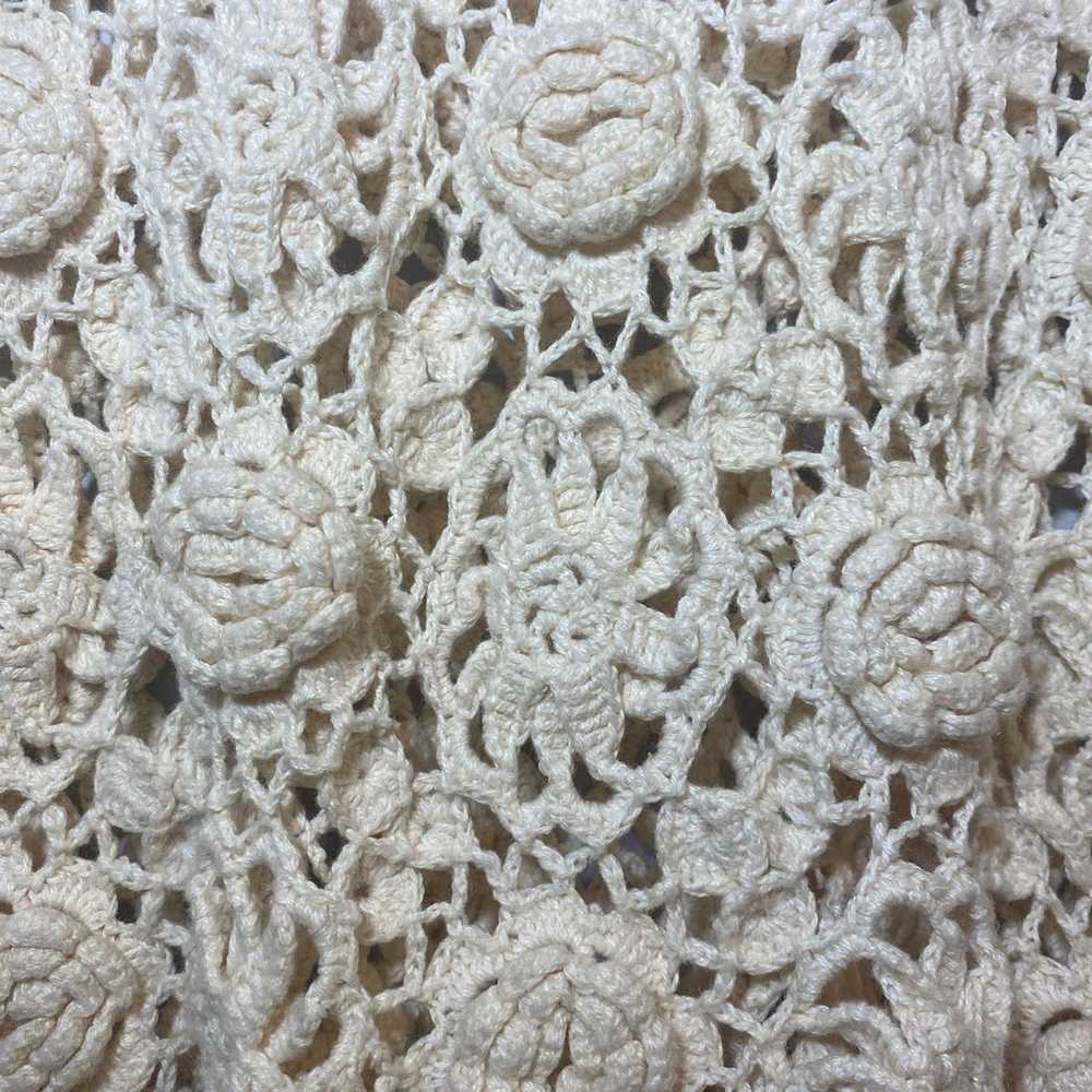 Vintage Elizabeth Jordan Ivory Crochet Sweater/Fl… - image 2