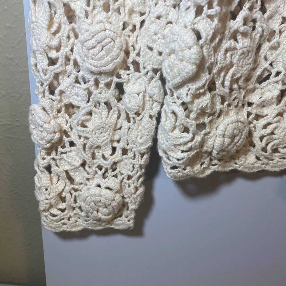 Vintage Elizabeth Jordan Ivory Crochet Sweater/Fl… - image 3