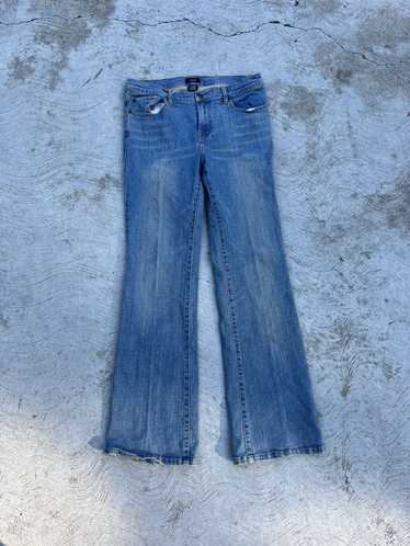Rue 21 × Vintage Vintage Y2K rue 21 flared jeans - image 1