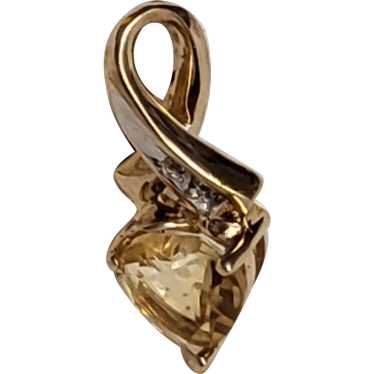 10K Gold .80CT Yellow Citrine Heart Pendant Drop