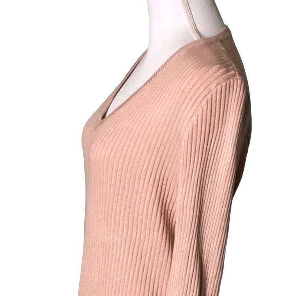 CALVIN KLEIN - Cropped Rib Knit V-Neck Sweater - … - image 8