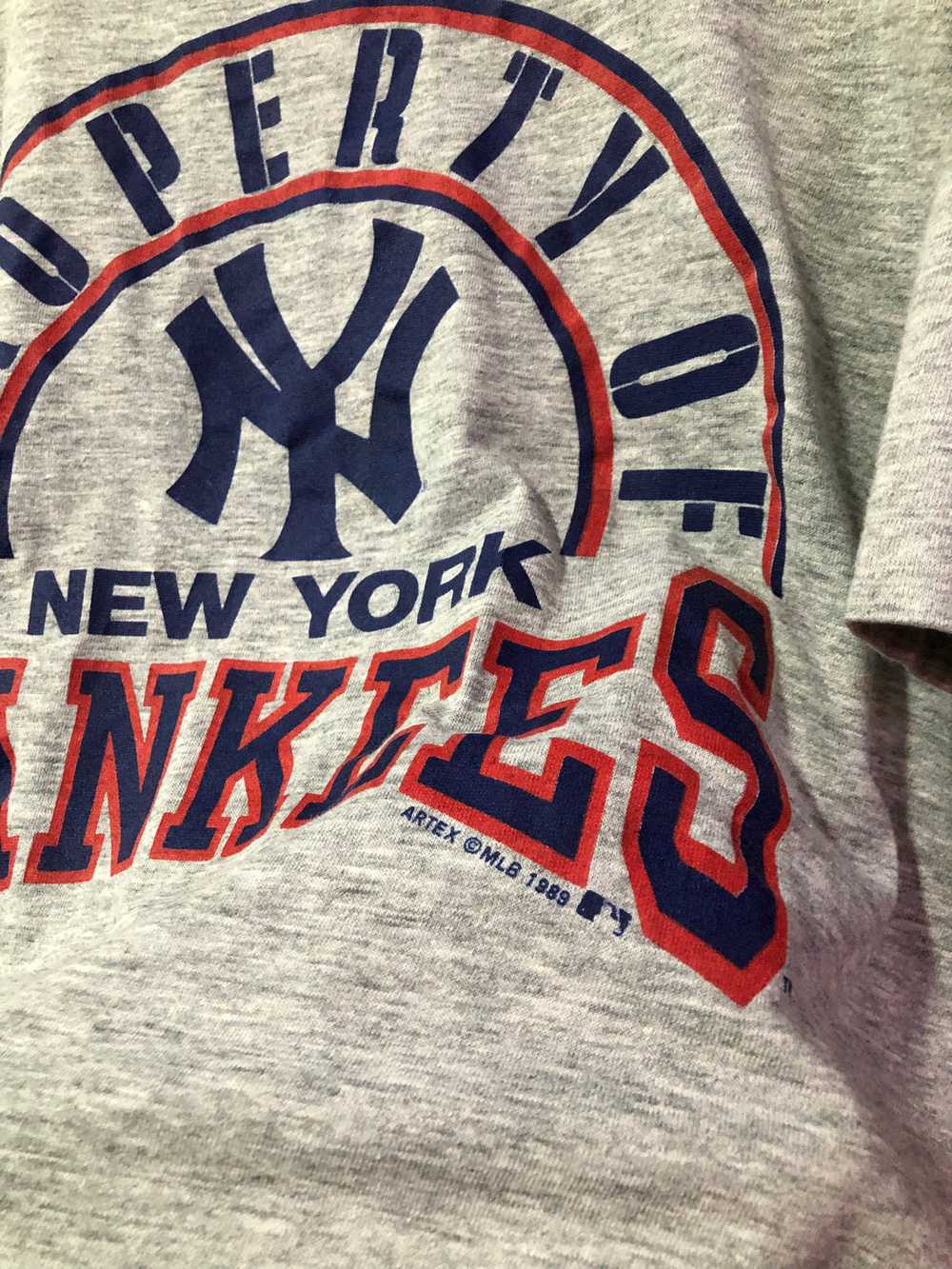 Vintage 1989 Artex New York Yankees Tee Size Larg… - image 3