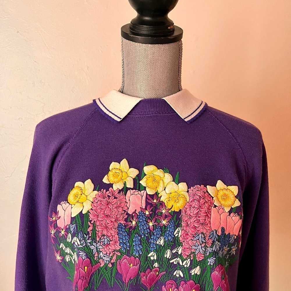 Vintage Morning Sun • Flower Sweatshirt • Sz Large - image 2