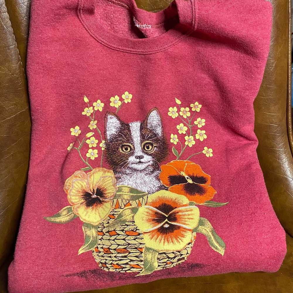 Cat in a basket Vintage Womens Sweater size large - image 1