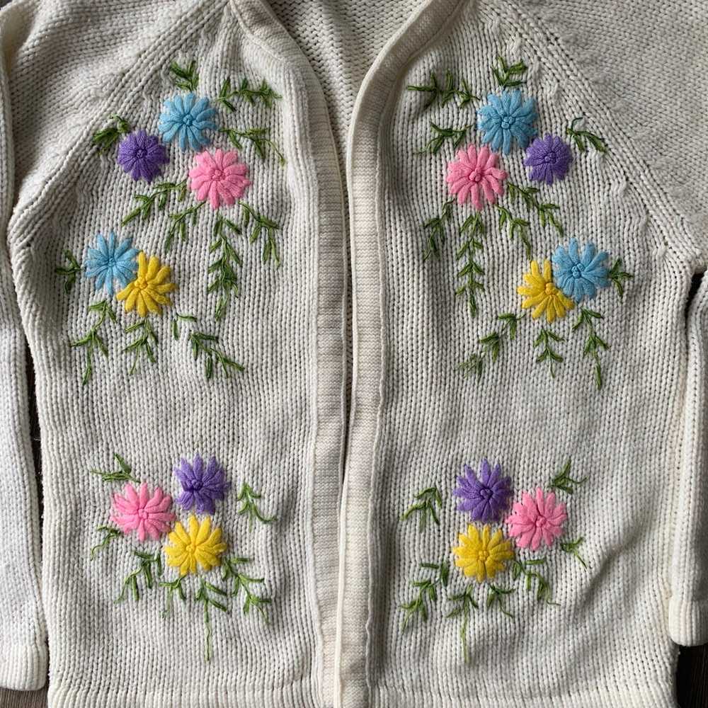 Vintage 70s 80s floral embroidered knit cardigan - image 2