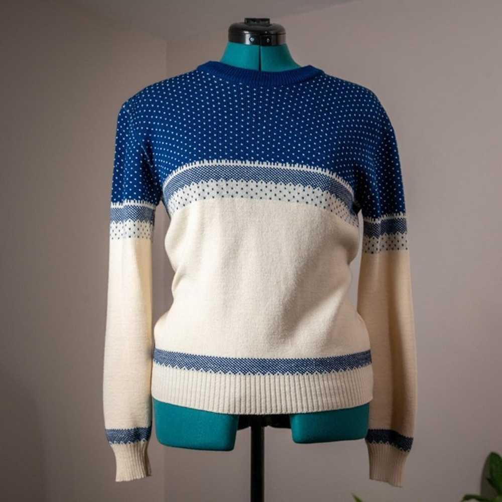 Vintage Sweater Knit Colorwork Blue And Cream  Si… - image 1