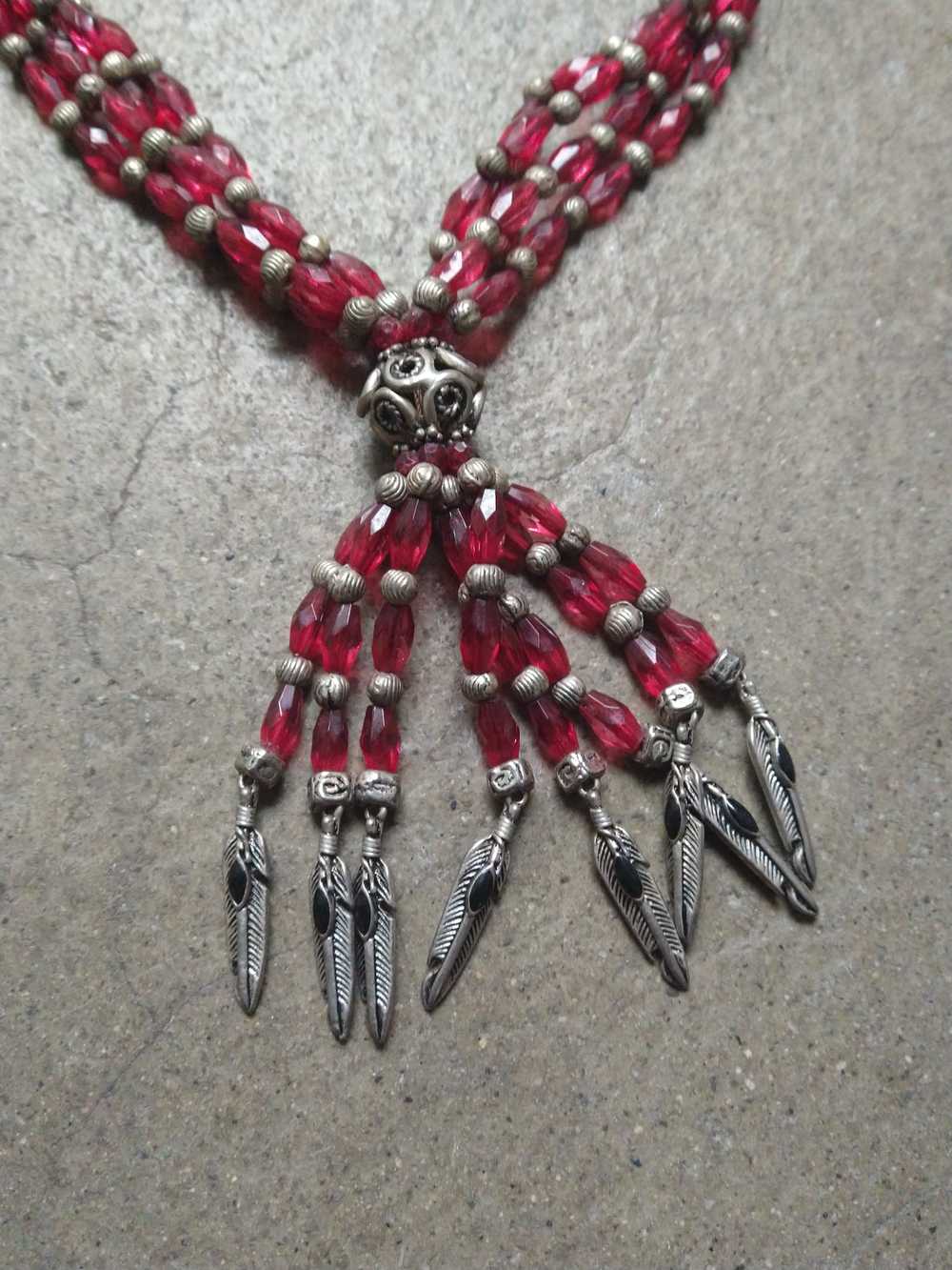 Custom × Jewelry × Vintage Necklace Red Glass Bea… - image 3