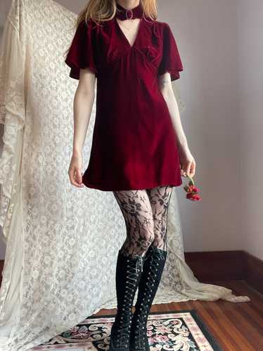 1960s Maroon Dark Red Velvet Mini Dress Keyhole Cu