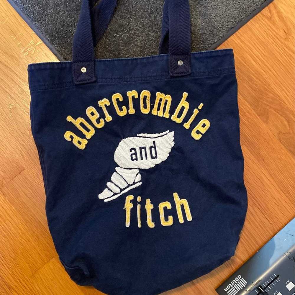 Abercrombie and Fitch tote bag - image 1