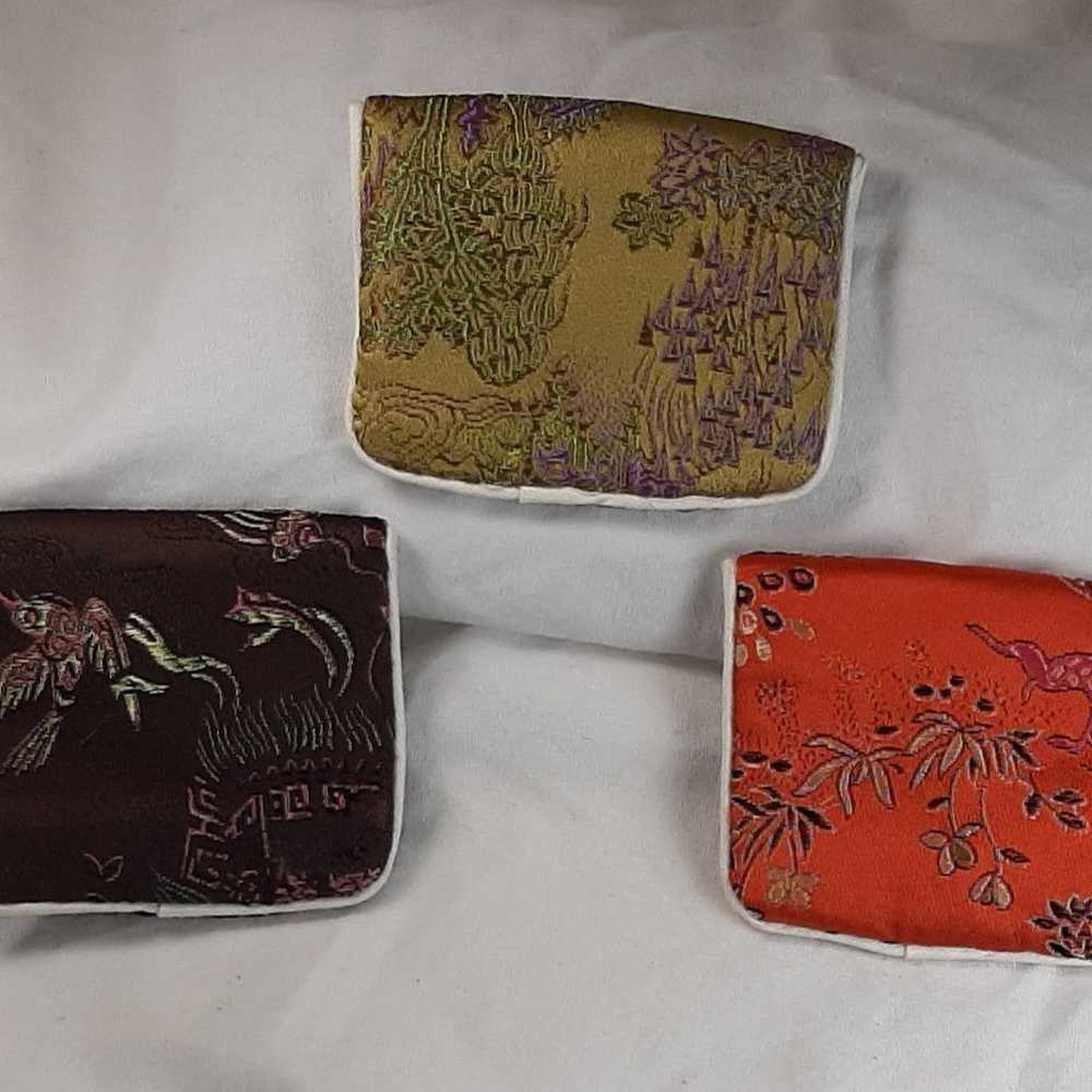 Vintage Set of 3 Embroidered Chinese Jewelry Bag … - image 4