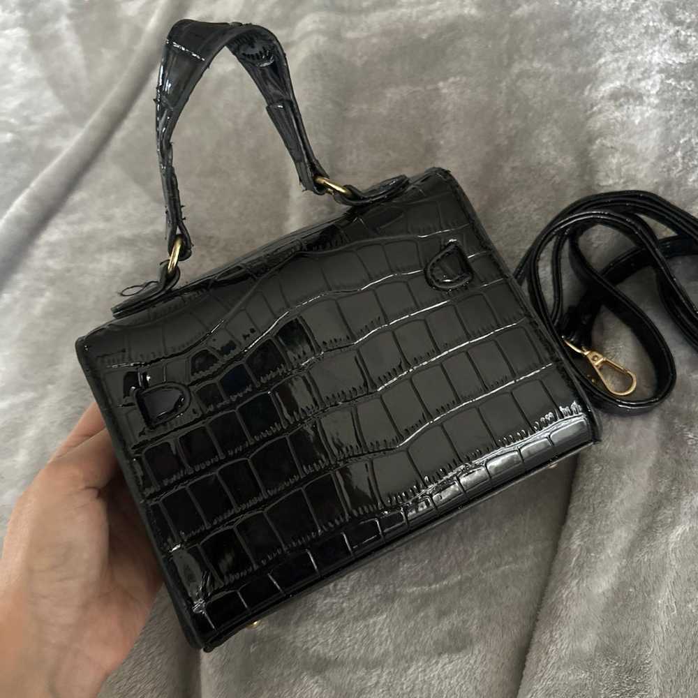 thrifted mini black purse - image 5