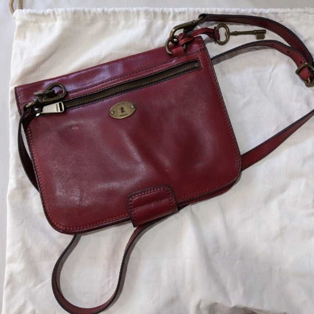 Fossil vintage leather crossbody - image 3