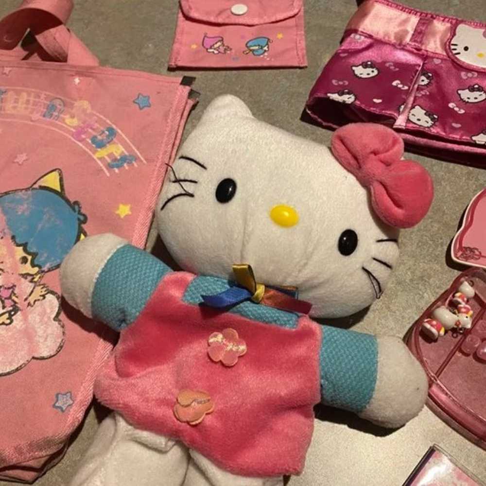 Hello Kitty Sanrio Vintage Bundle - image 2