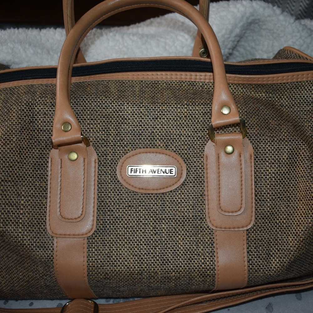 Fifth Ave VINTAGE duffle bag - image 7