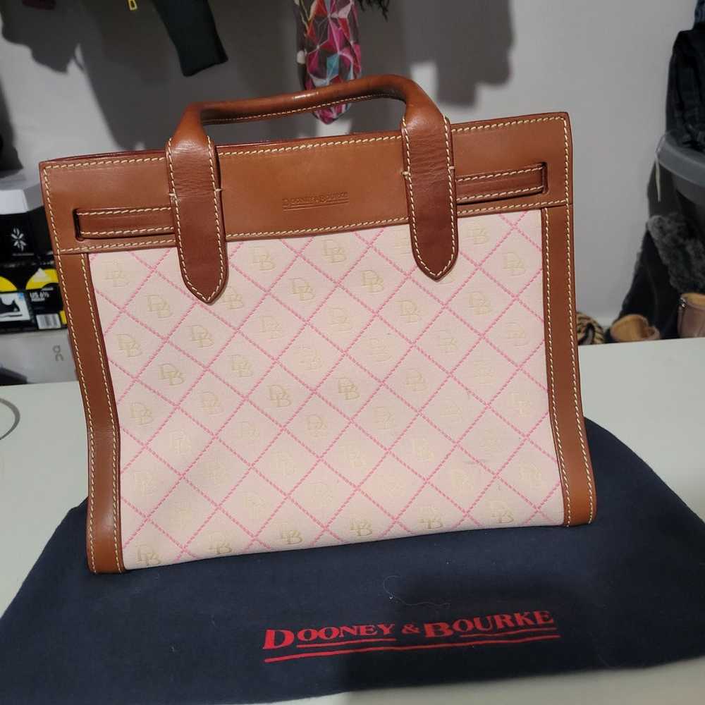 Dooney & bourke vibtage pink purse - image 3