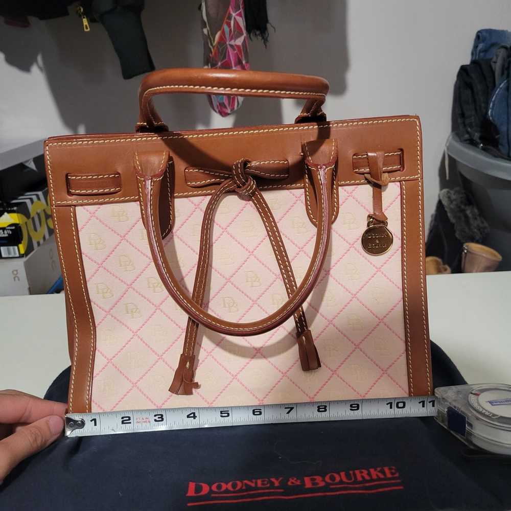 Dooney & bourke vibtage pink purse - image 7