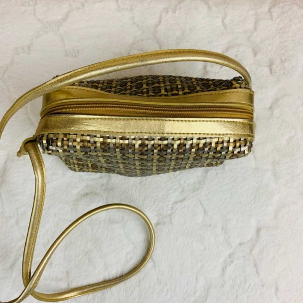 Tan-Sac Braided / Woven Gold Vintage Shoulder Bag - image 2