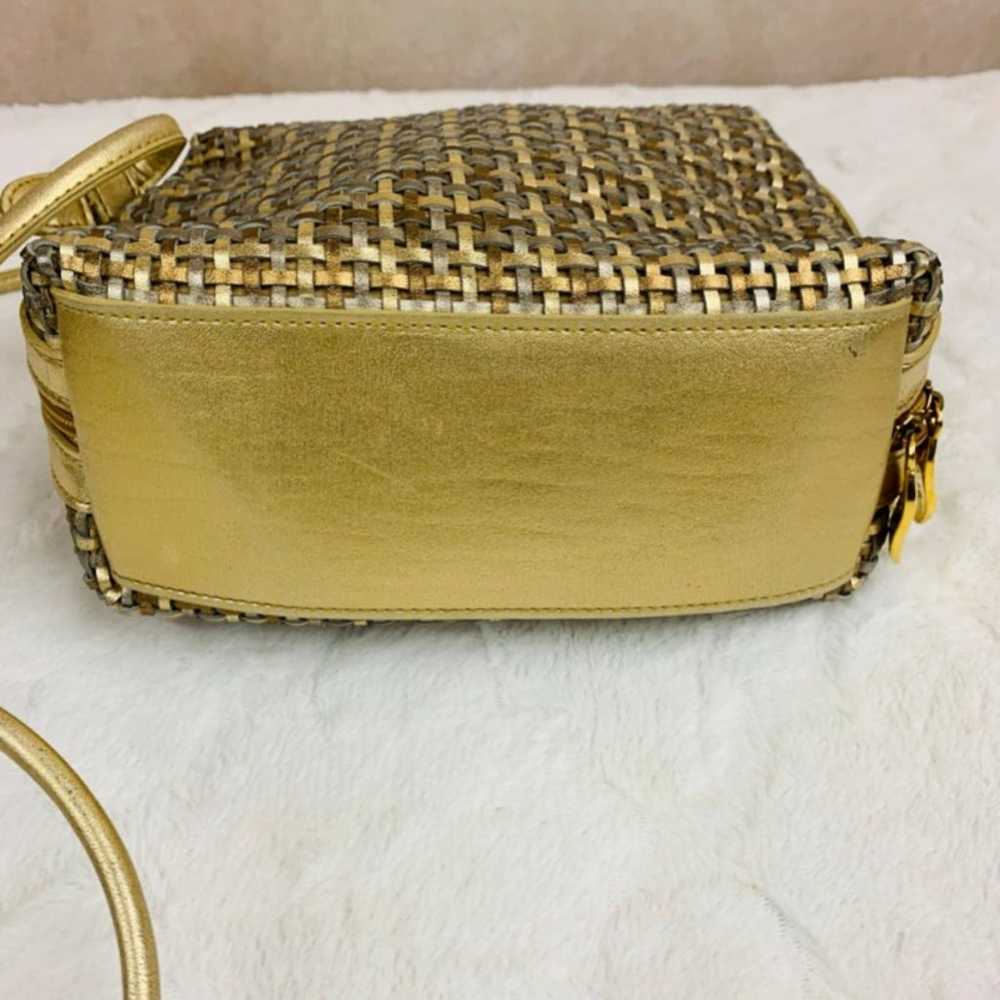 Tan-Sac Braided / Woven Gold Vintage Shoulder Bag - image 5