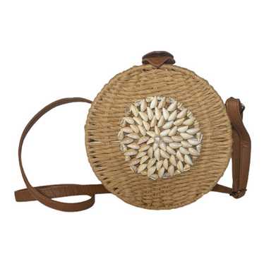 Sea shell Round Faux Brown Leather Strap