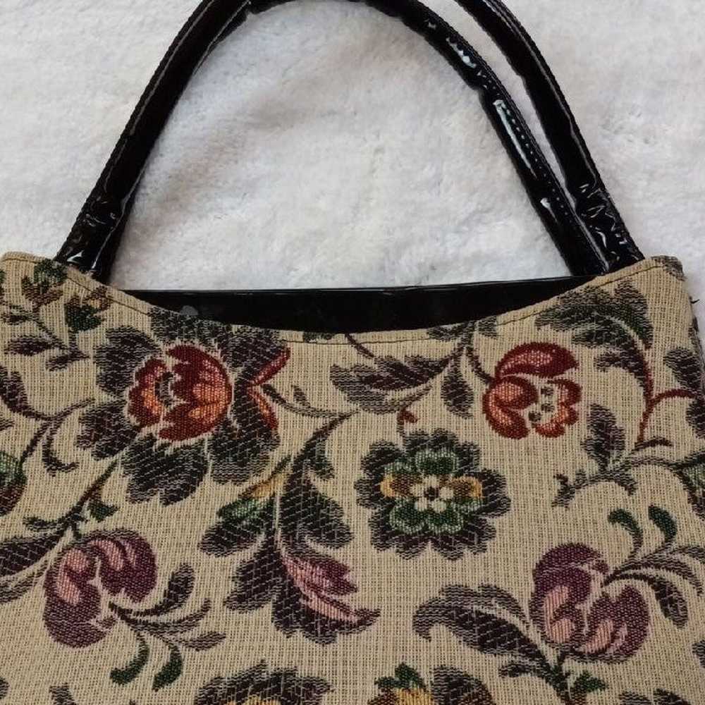 Vintage 1960's purse Tapestry Patent leather mids… - image 2