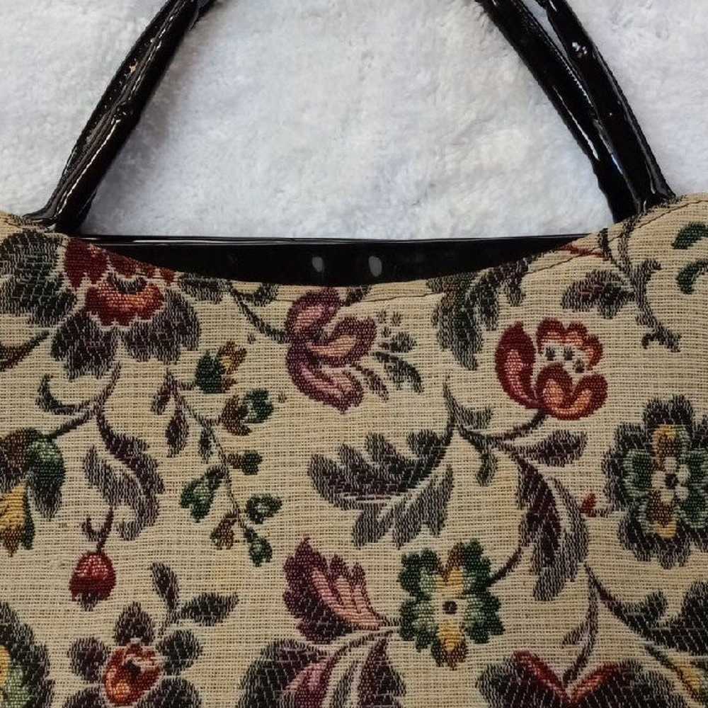 Vintage 1960's purse Tapestry Patent leather mids… - image 3