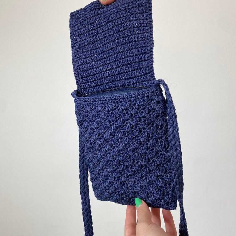 Vintage navy blue crocheted crossbody purse - image 3