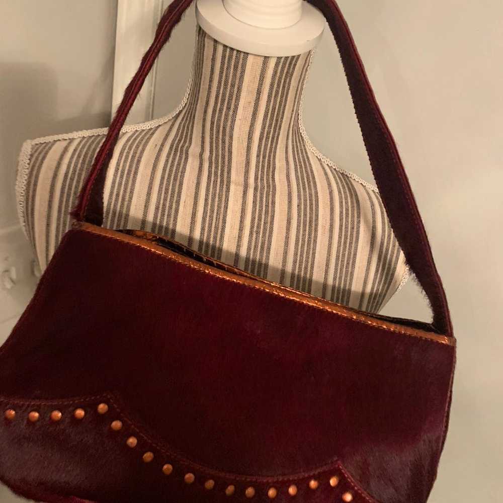 Vintage burgundy leather fur studded shoulder bag - image 7