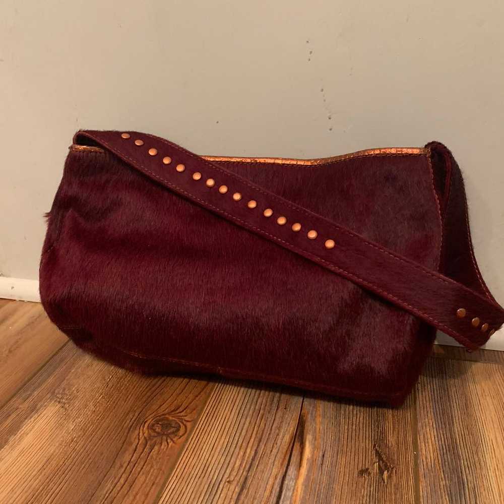 Vintage burgundy leather fur studded shoulder bag - image 9