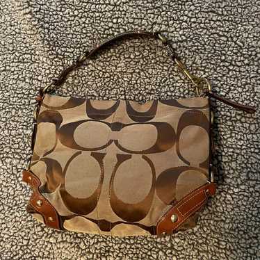 Coach Carly signature shoulder bag