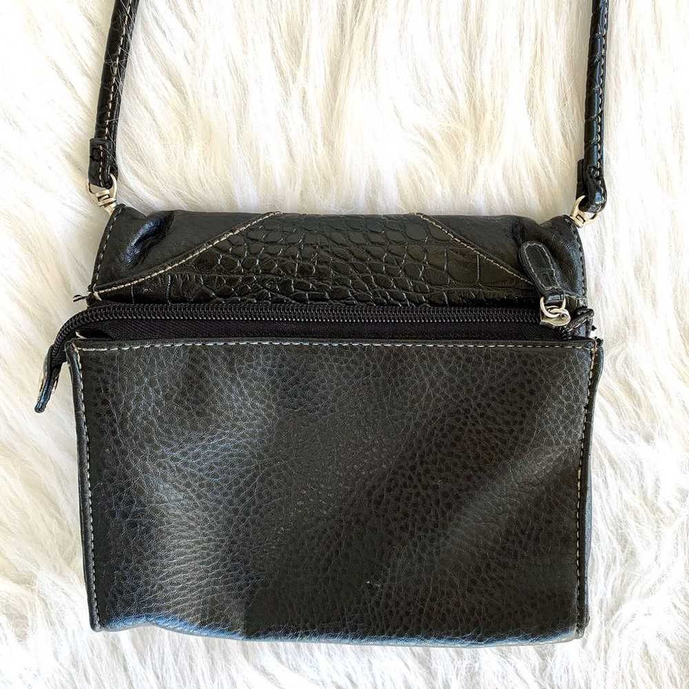 Vintage Boho Black Pebbled Crossbody Bag - image 5