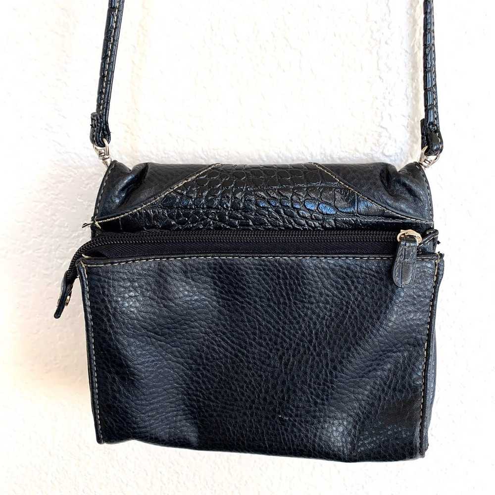 Vintage Boho Black Pebbled Crossbody Bag - image 8