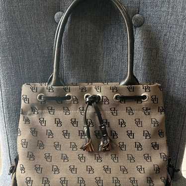 Dooney & Bourke tote - image 1