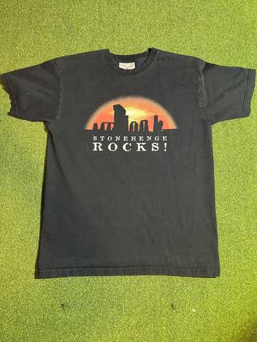 Vintage Vintage Stonehenge rocks graphic tee