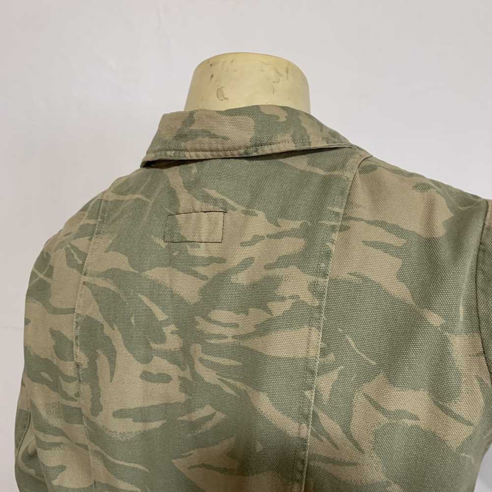 Current Elliott Buttoned Shirt Jacket Camouflage - image 8