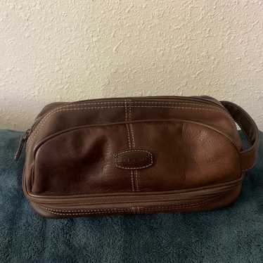 Fossil Brown Leather Zip Two Compartments Case Toi