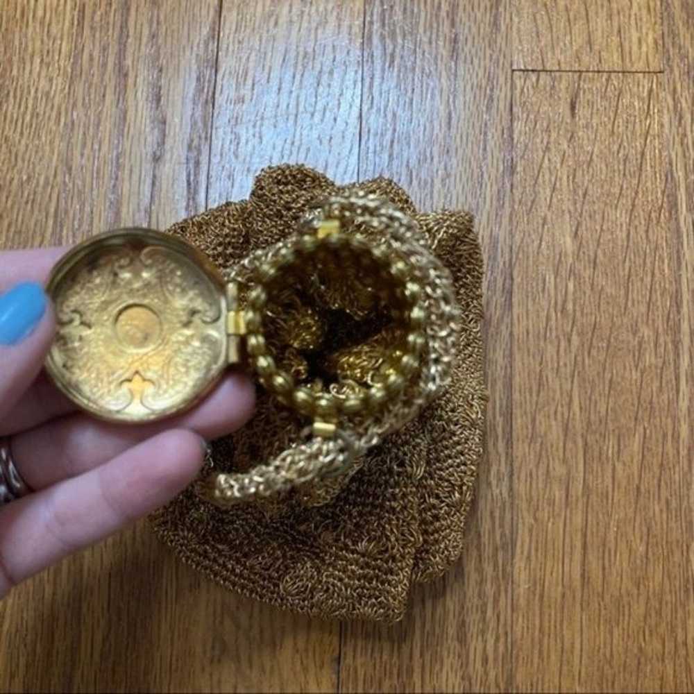 1930s gold metallic mesh beggar’s purse - image 4