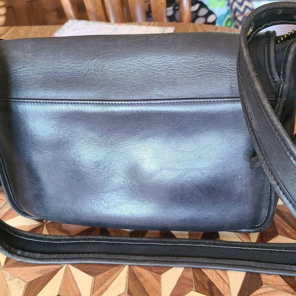 vintage leather Coach purse - image 2