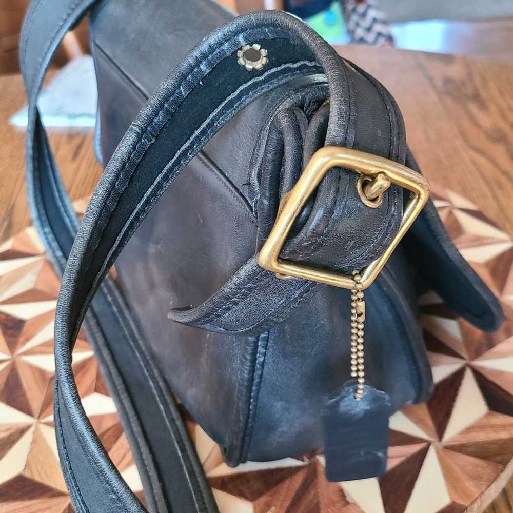 vintage leather Coach purse - image 3
