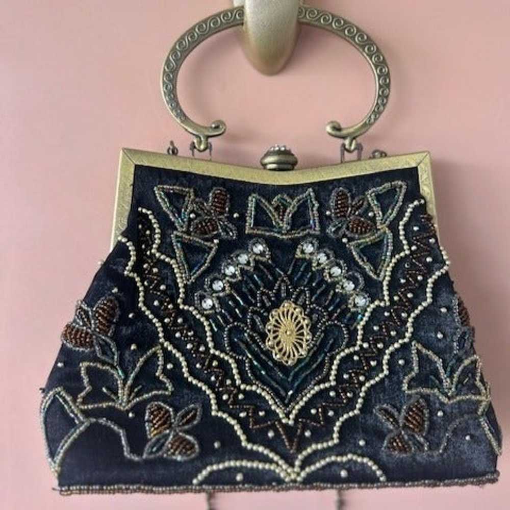 Vintage Beaded Handbag with Chain - image 6