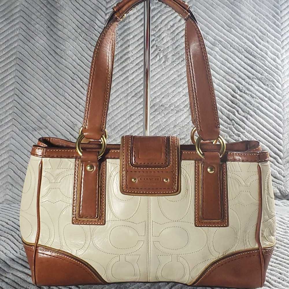 Vintage COACH Hampton Leather Purse Bag - image 2