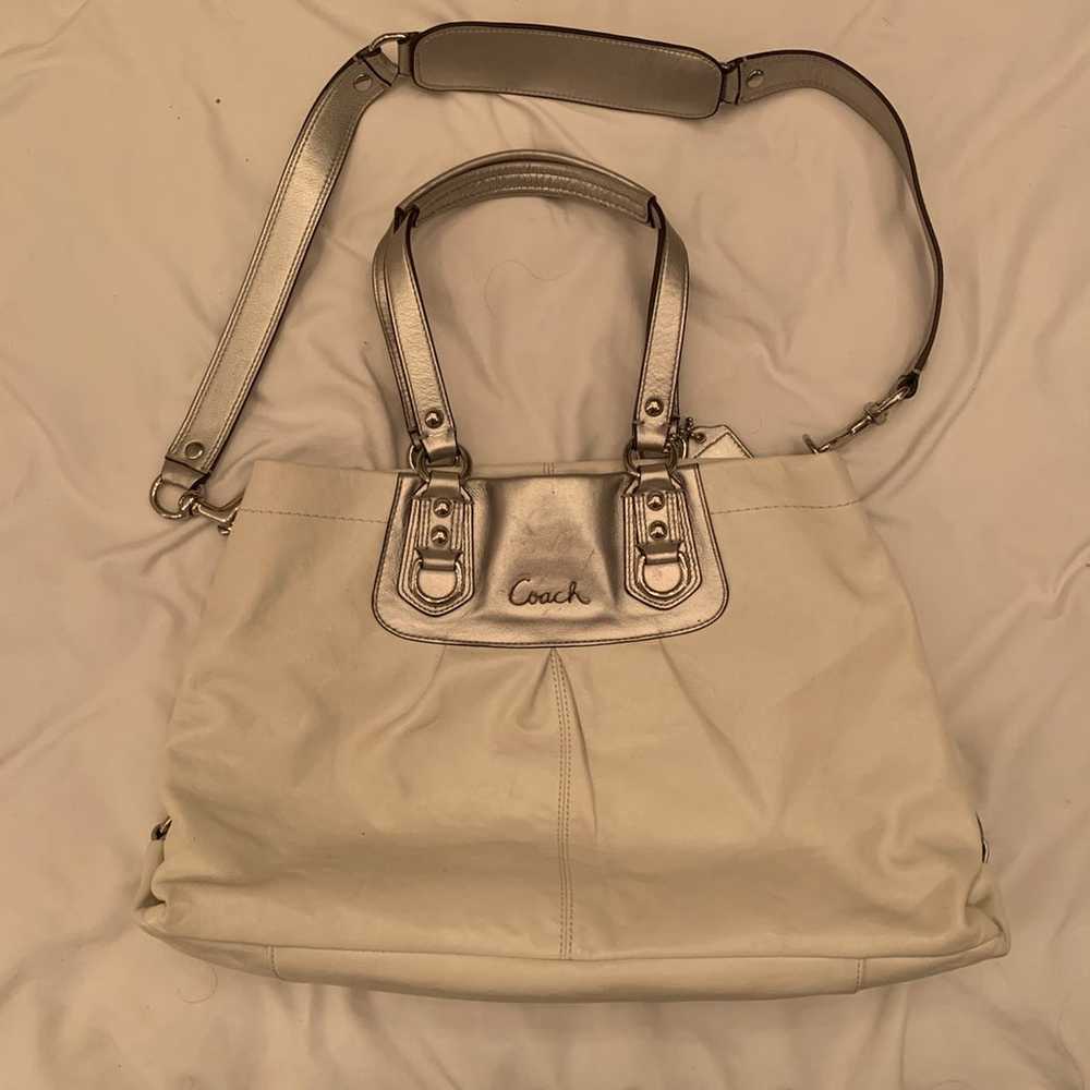 AUTHENTIC Coach White Leather Handbag - image 1