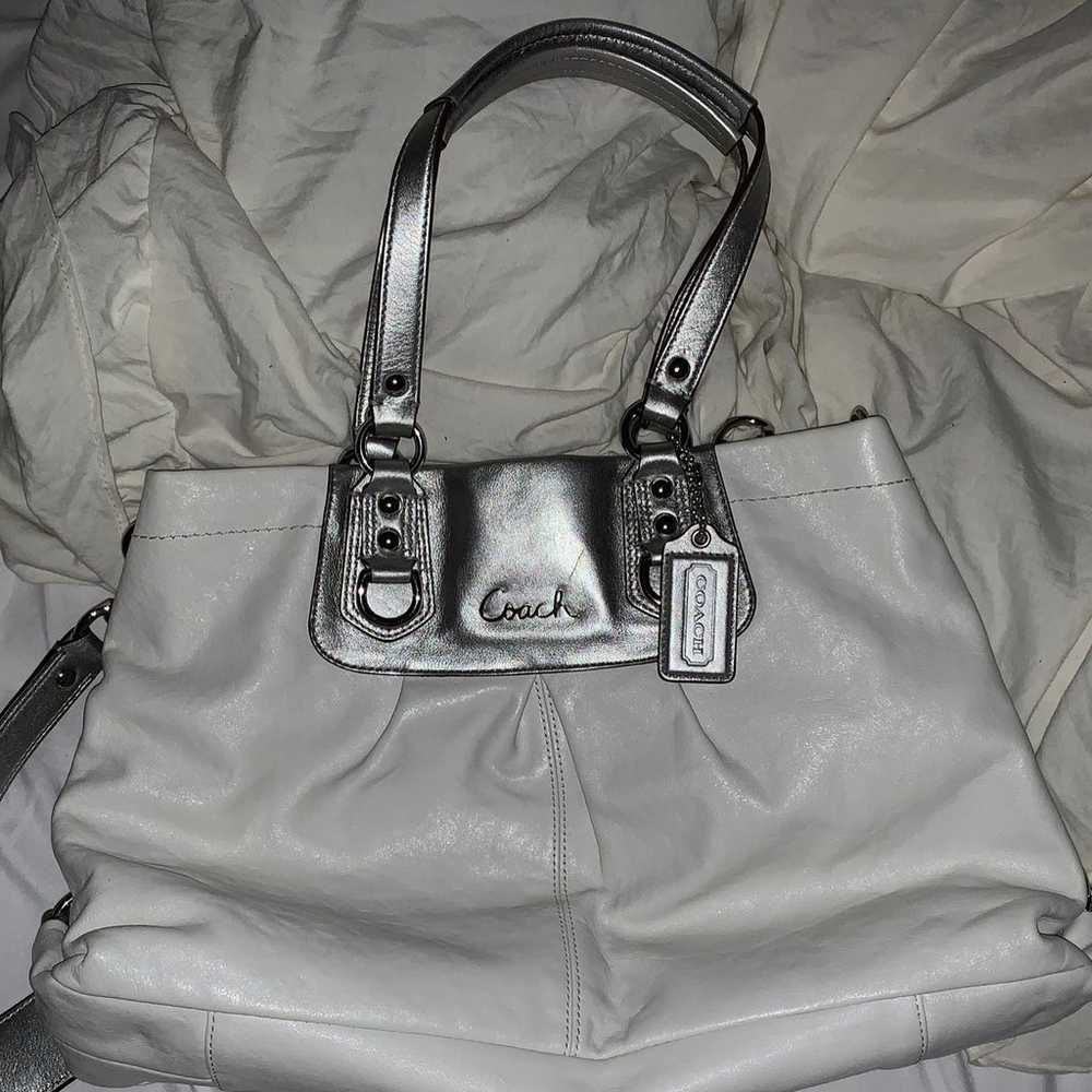 AUTHENTIC Coach White Leather Handbag - image 2