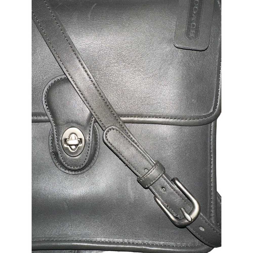 Vintage COACH Willis Vintage Leather Top Handle H… - image 3