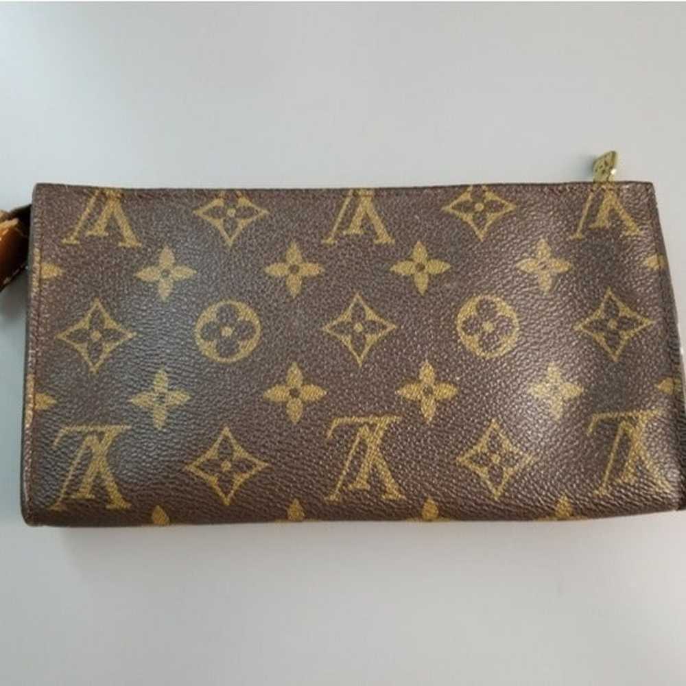 LOUIS VUITTON Classic Signature - image 7