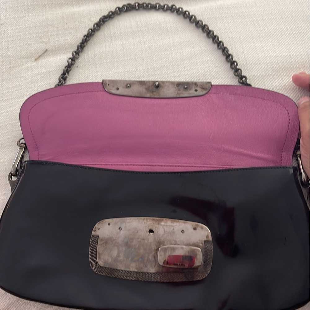 Vintage prada patent leather shoulder chain bag - image 5