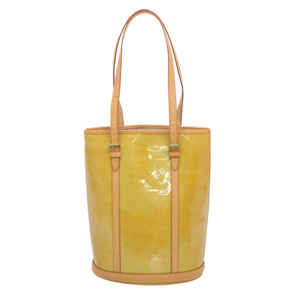 Louis Vuitton Bucket Bag Patent leather in Beige - image 1
