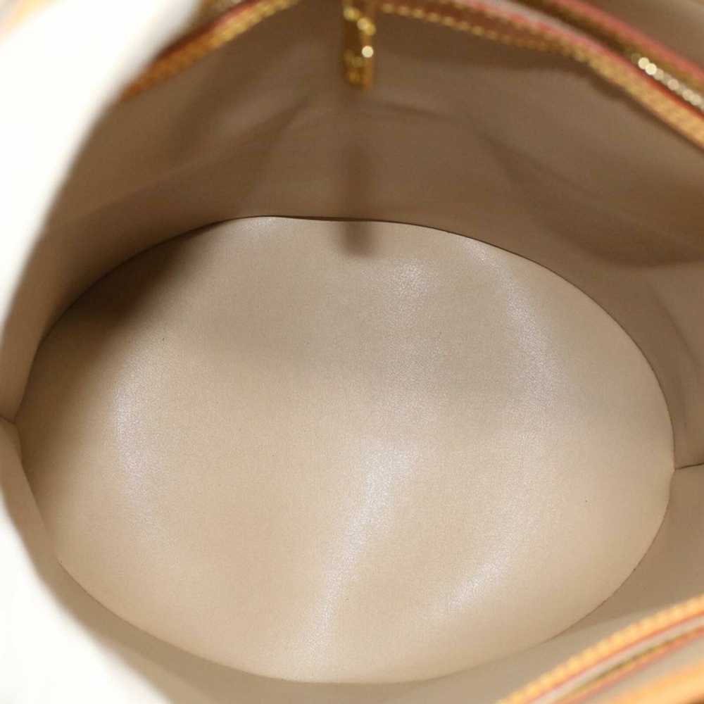 Louis Vuitton Bucket Bag Patent leather in Beige - image 5