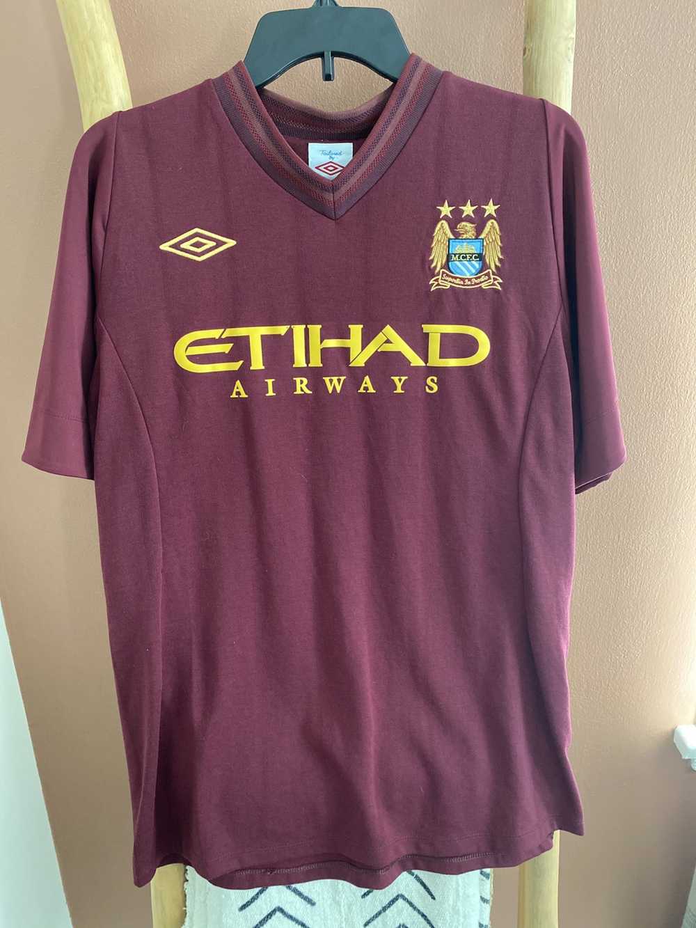 Umbro Vintage Man City Jersey - image 1