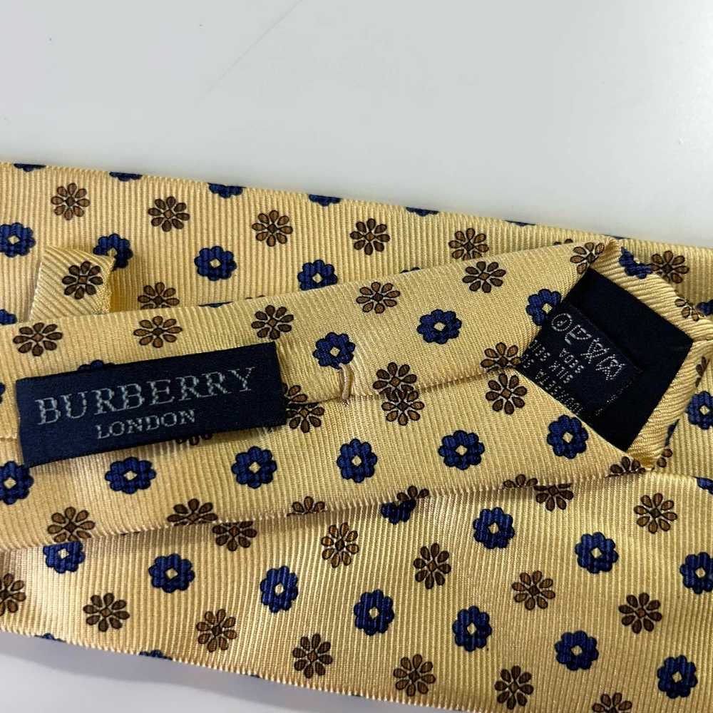Burberry BURBERRY Silk Tie Yellow Blue Floral Pro… - image 3